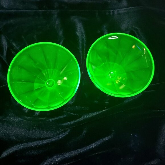 Federal Glass Company Pudding Custard Sherbet 2 Cups Glowy Depression Green - Picture 4 of 16